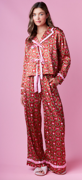 Festive Wreath Print Bow Satin Pajama Set