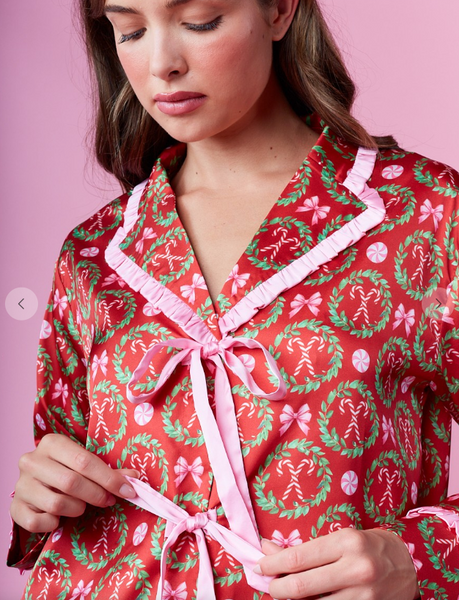 Festive Wreath Print Bow Satin Pajama Set